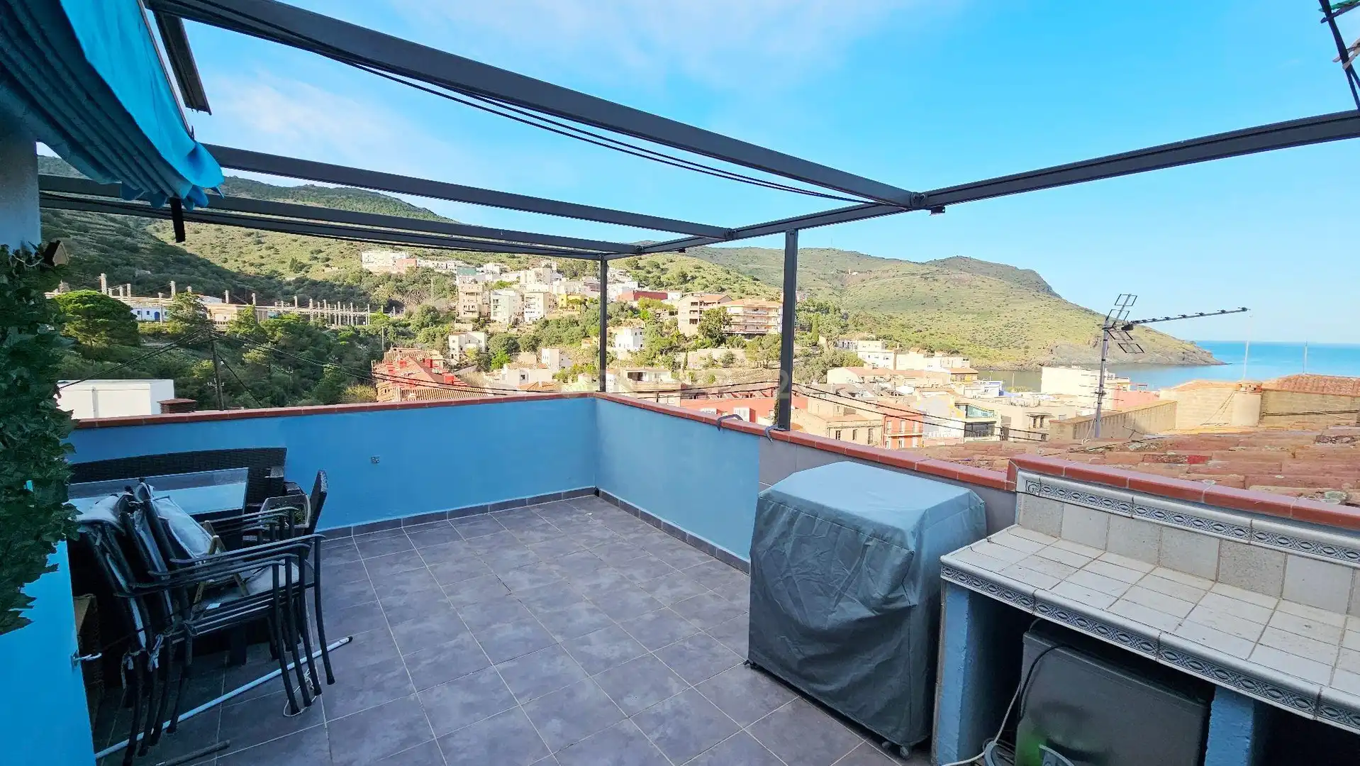 Terraza de Casa o chalet en venta en Portbou con Aire acondicionado, Horno y Lavadora
