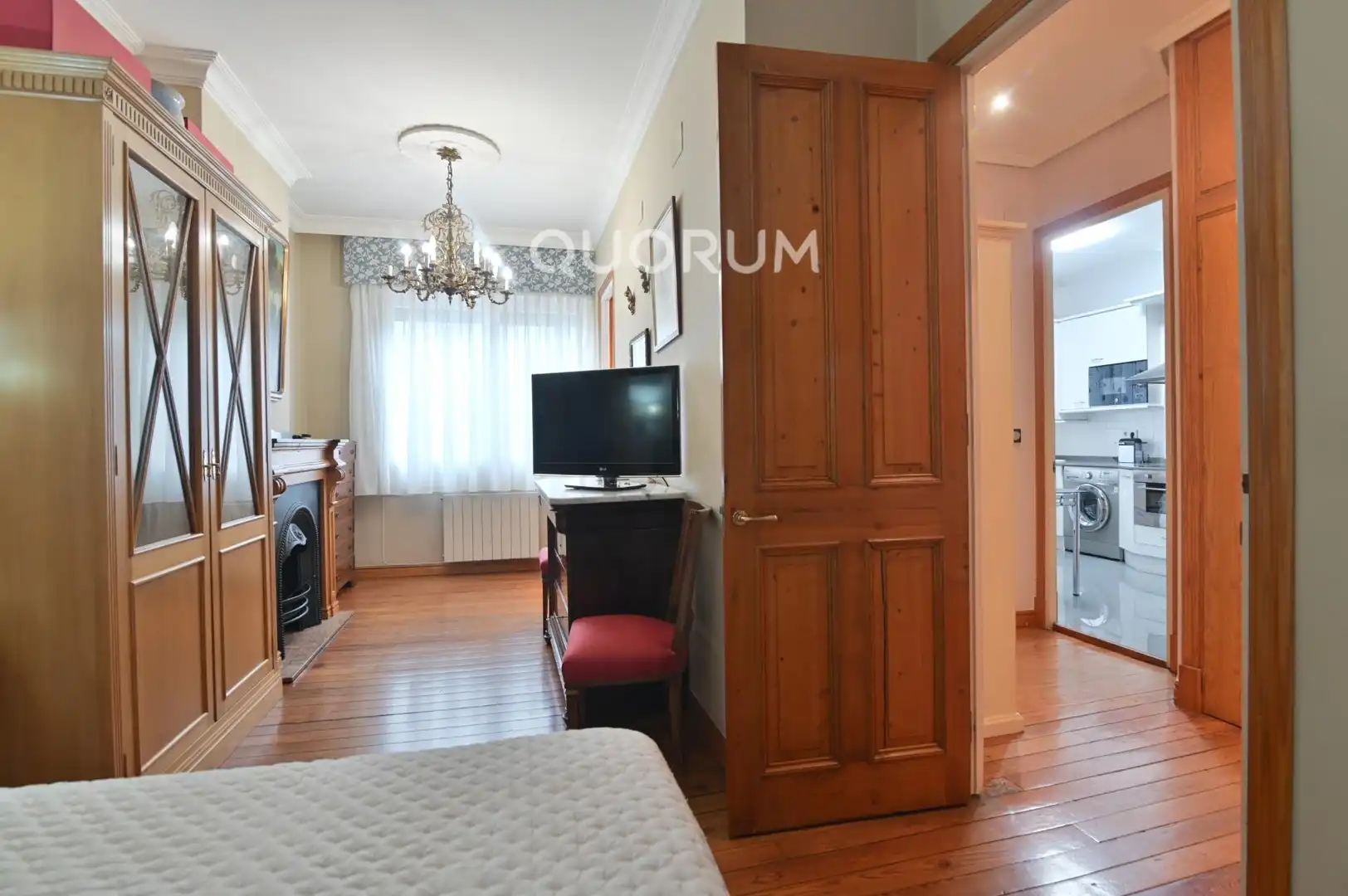 Schlafzimmer von Wohnung zum Verkauf in Bilbao  mit Heizung und Balkon