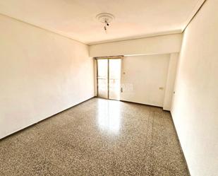 Living room of Flat for sale in  Valencia Capital  with Air Conditioner and Balcony