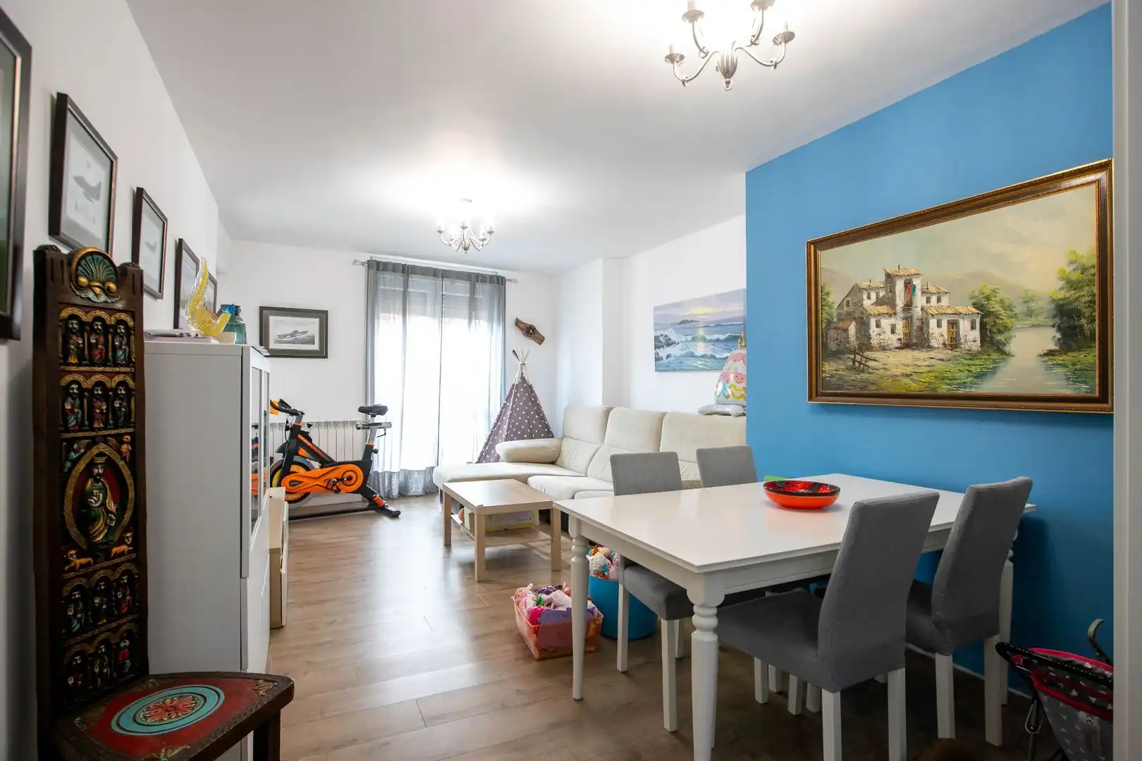 Wohnzimmer von Wohnung zum Verkauf in Estella / Lizarra mit Heizung, Terrasse und Möbliert