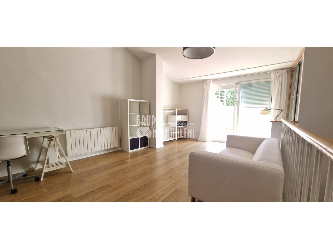 Exterior view of Single-family semi-detached to rent in Catarroja  with Heating, Terrace and Furnished