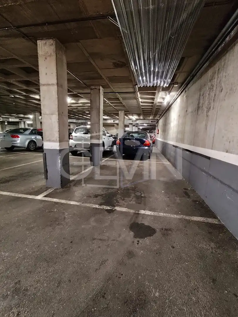 Parking de Piso en venta en Santa Perpètua de Mogoda con Aire acondicionado, Calefacción y Parquet