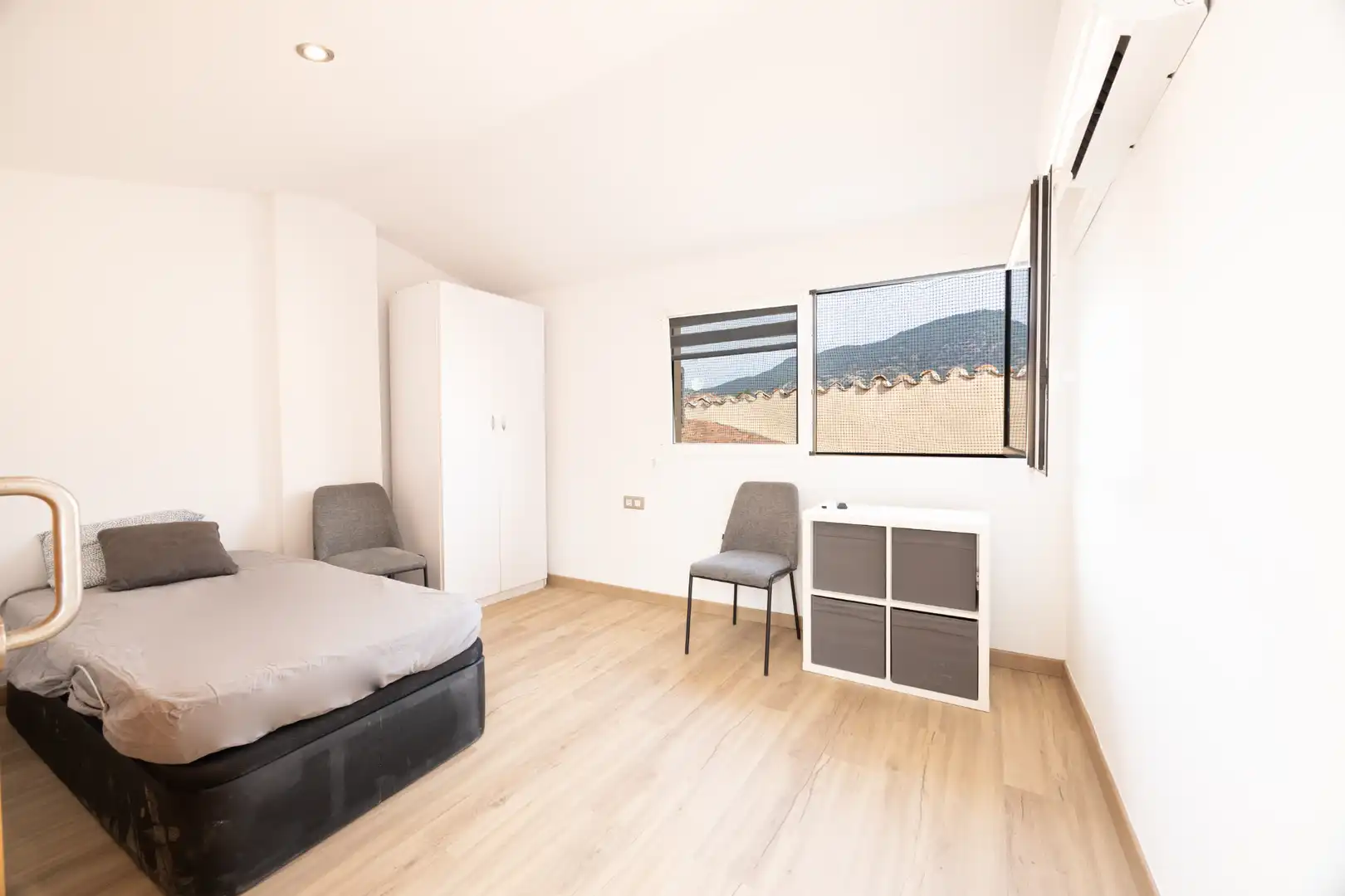 Dormitori de Dúplex en venda en Sant Pere de Torelló amb Aire condicionat, Parquet i Terrassa