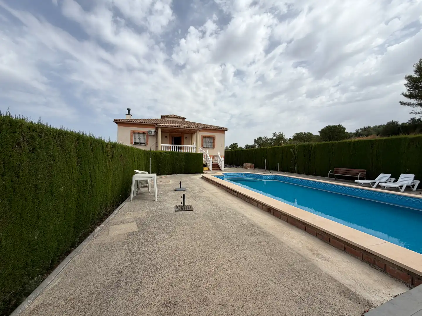 Swimming pool of Houses for sale in Úbeda  with Air Conditioner, Private garden and Terrace