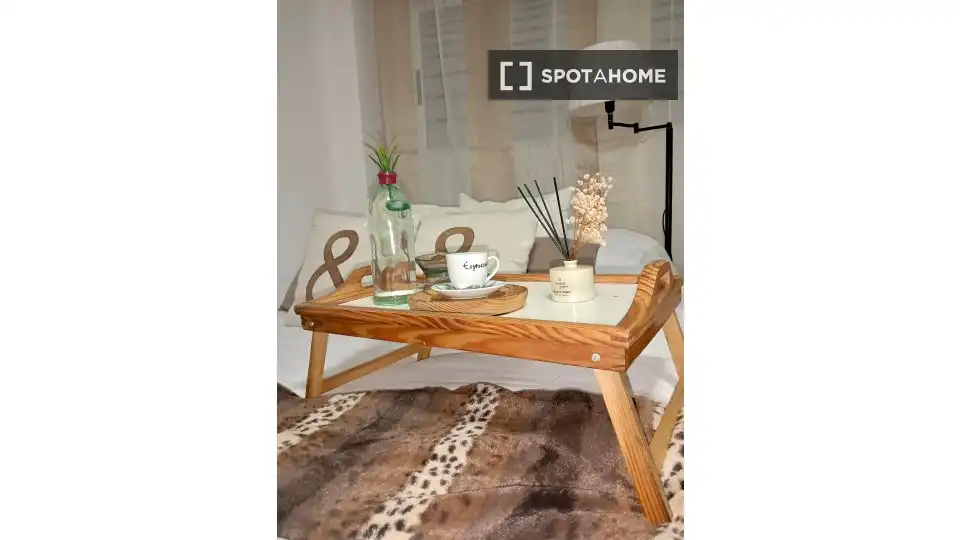 Schlafzimmer von Wohnung zur Miete in Madrid mit Klimaanlage, Heizung und Möbliert