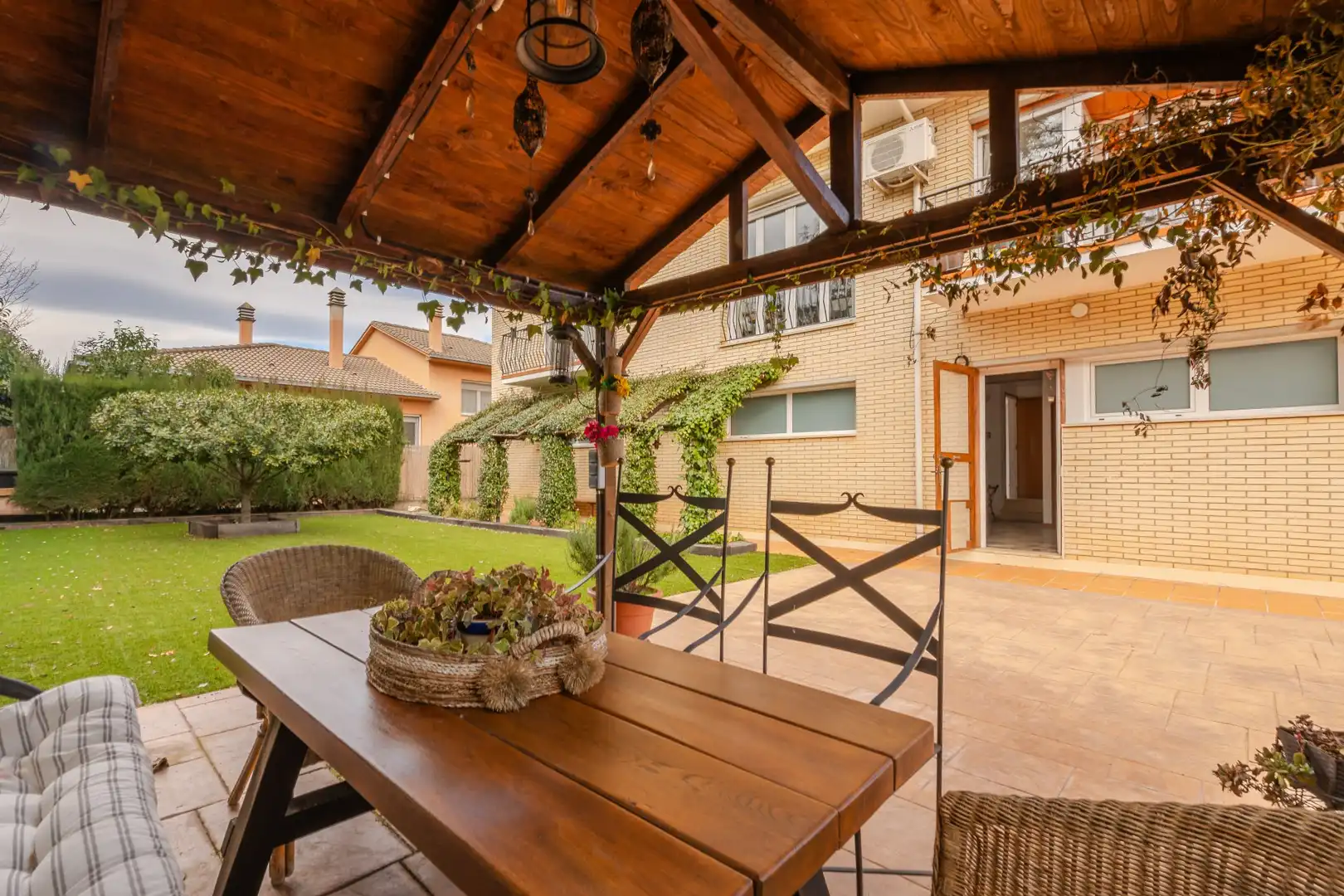 Houses for sale in Besalú