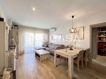 Wohnung mit Balkon zum Verkauf in Carrer del Comte d'Urgell