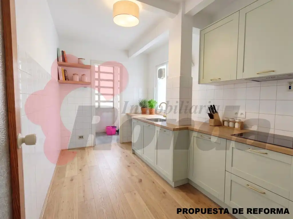 Cocina de Piso en venta en Lugo