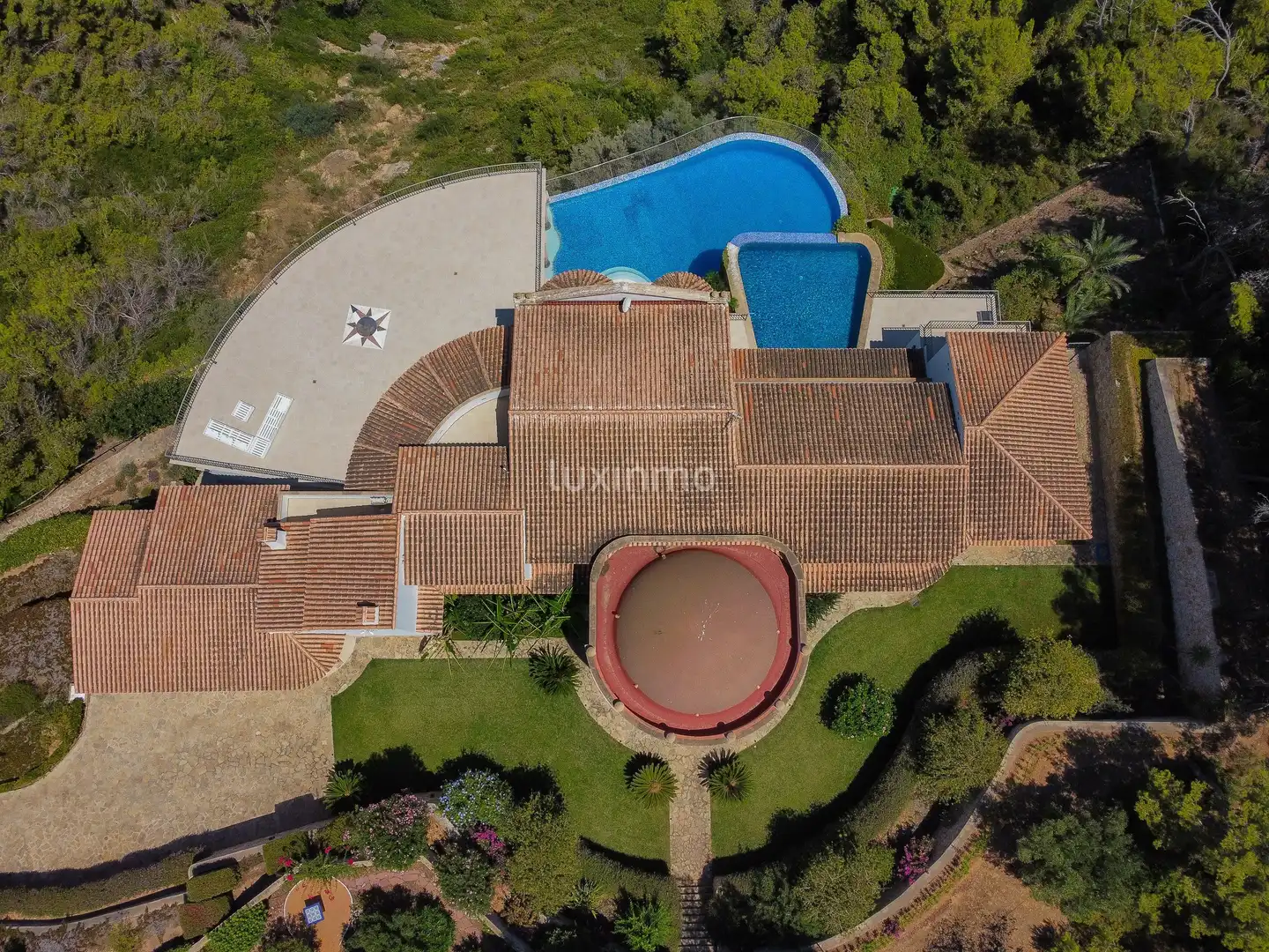 Vista exterior de Casa o xalet en venda en Jávea / Xàbia amb Aire condicionat, Jardí privat i Terrassa