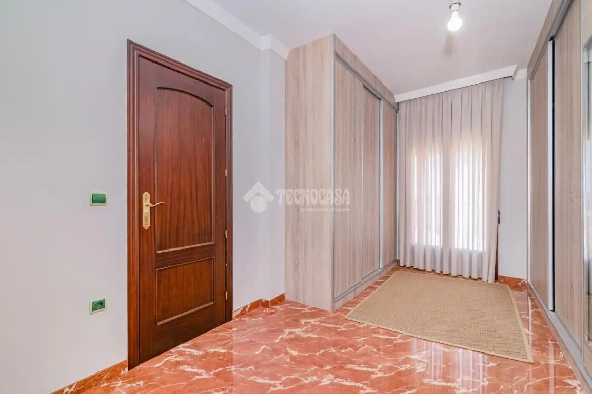 Bedroom of Flat for sale in Lucena  with Air Conditioner