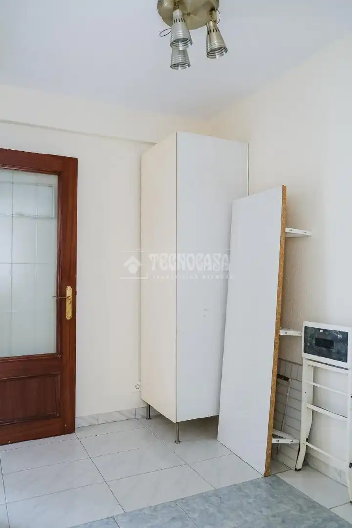Habitación de Piso en venta en Madrid con Aire acondicionado y Calefacción