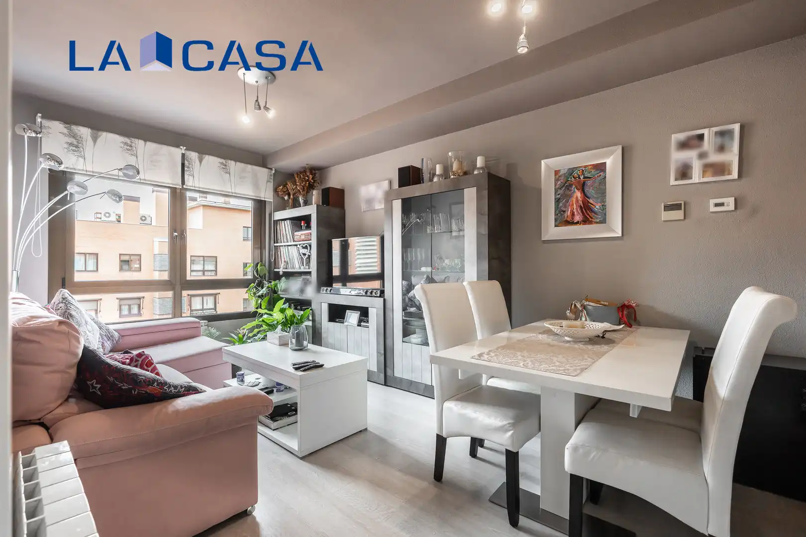 Living room of Flat for sale in  Madrid Capital  with Heating and Swimming Pool