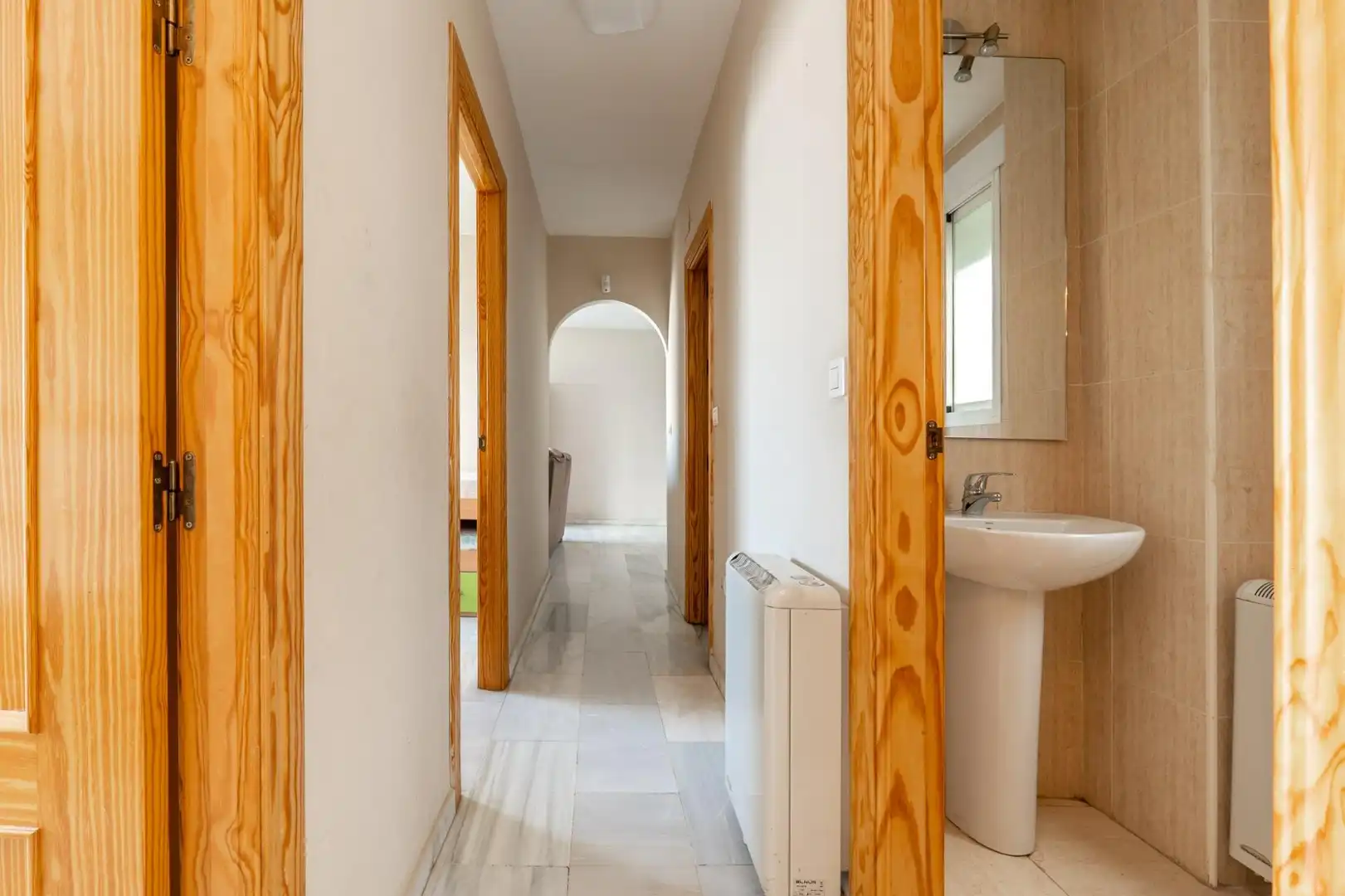 Piso en venta en Gójar con Terraza, Trastero y Balcón