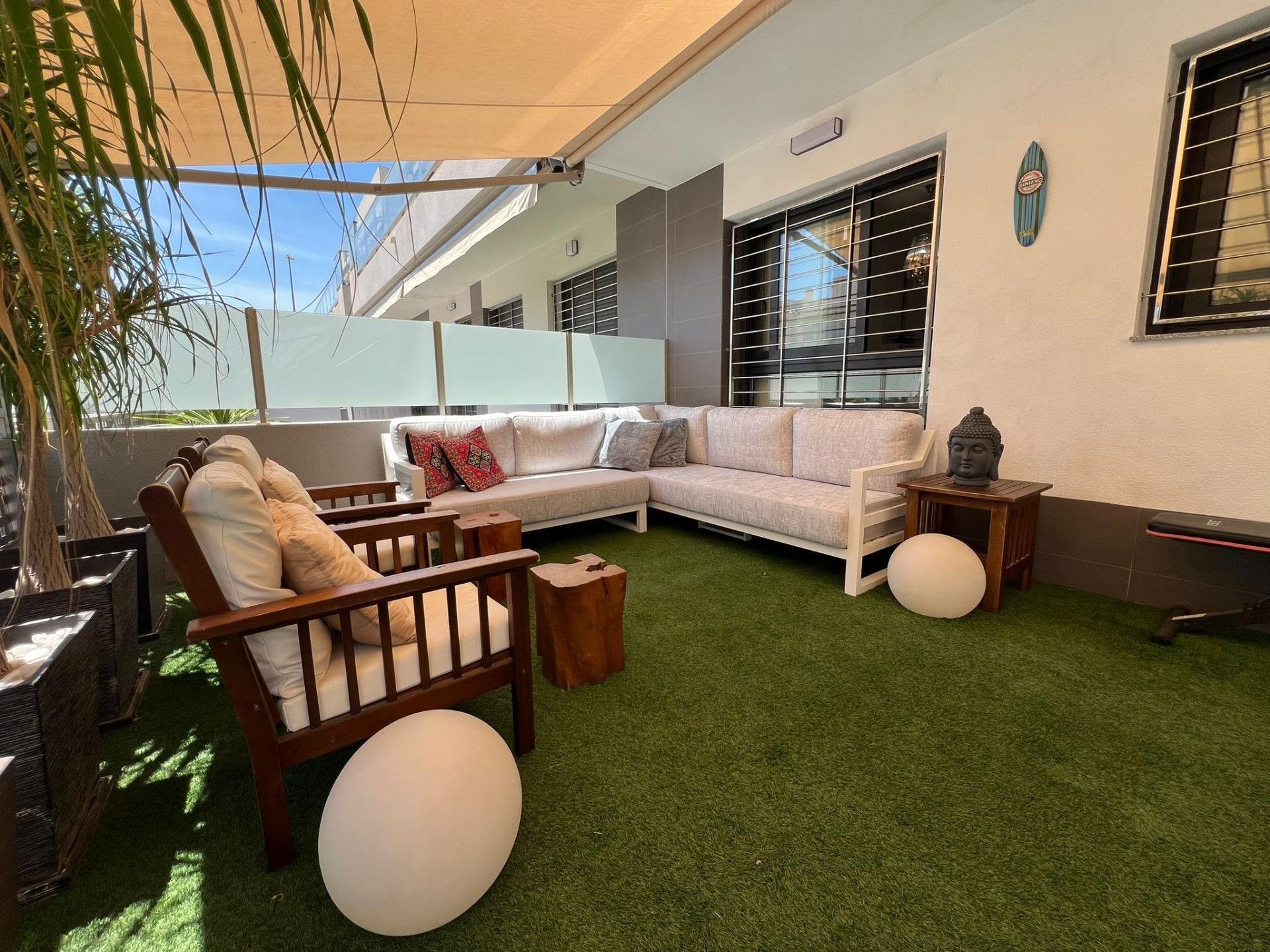 Terrace of House or chalet for sale in Pilar de la Horadada  with Air Conditioner, Private garden and Swimming Pool