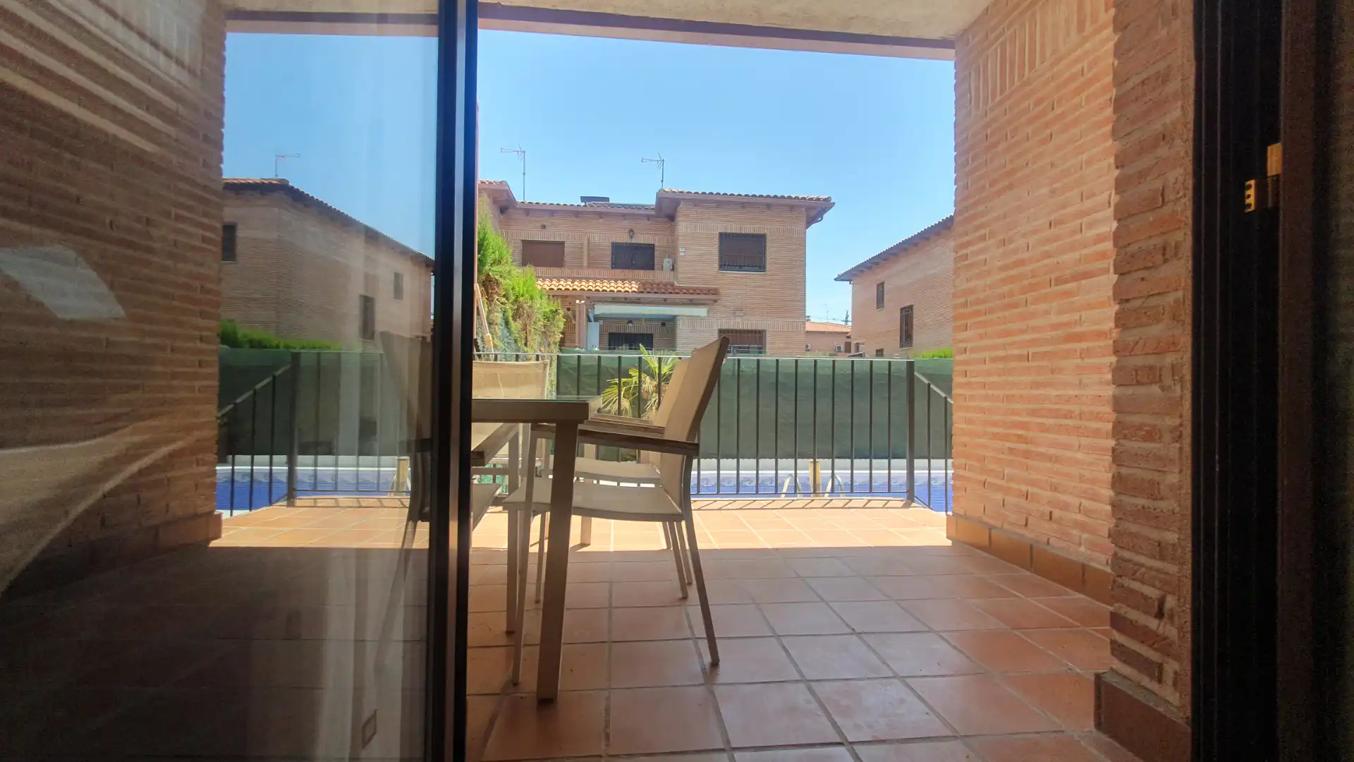 Terrassa de Casa adosada en venda en Olías del Rey amb Aire condicionat, Calefacció i Jardí privat