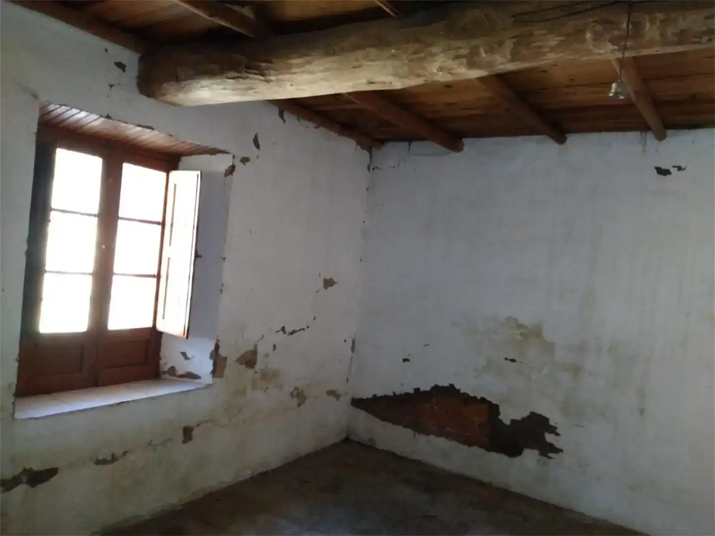 Casa adosada en venda en Santibáñez de Béjar amb Traster