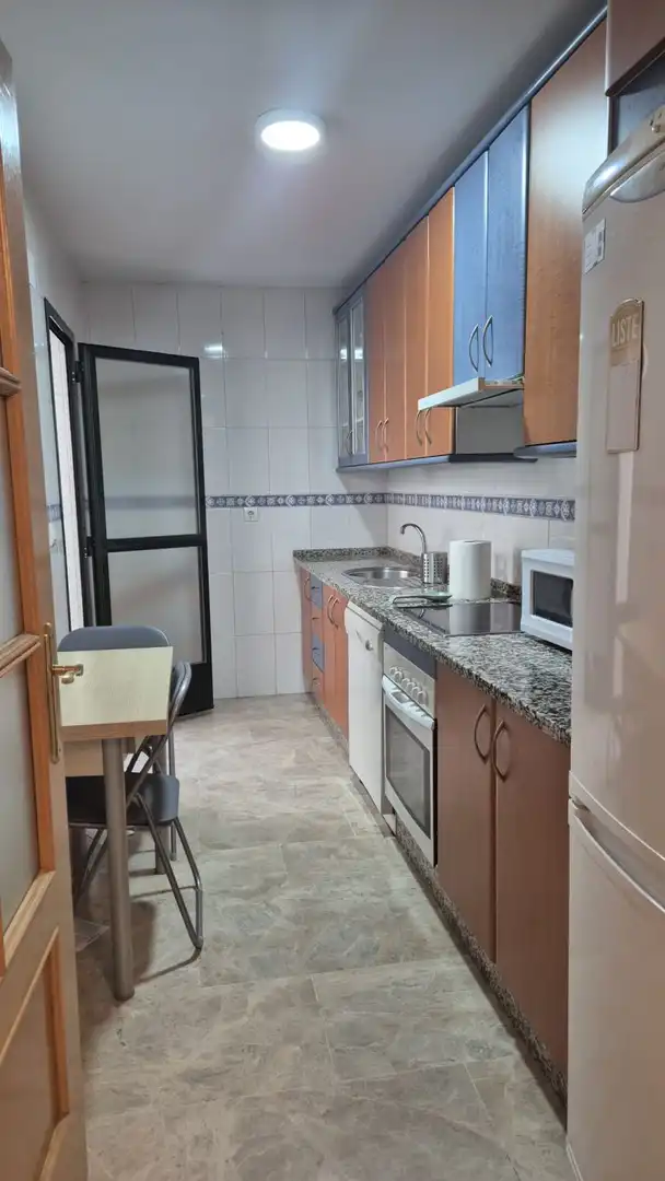 Küche von Wohnung zur Miete in Badajoz mit Klimaanlage, Heizung und Terrasse