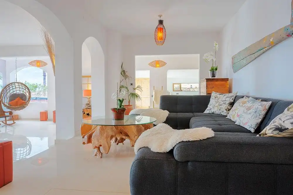 Sala d'estar de Casa o xalet en venda en Haría amb Jardí privat, Terrassa i Moblat