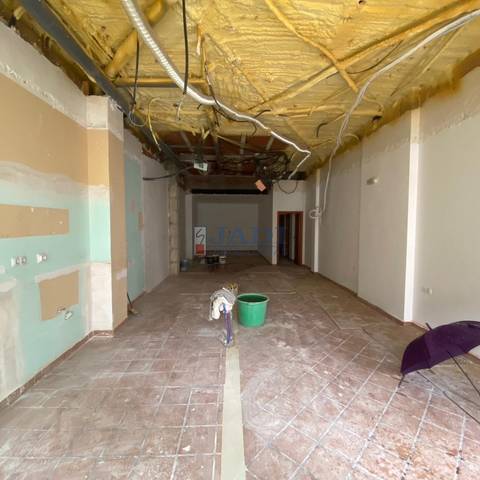 Local comercial en Alquiler en Valdepeñas