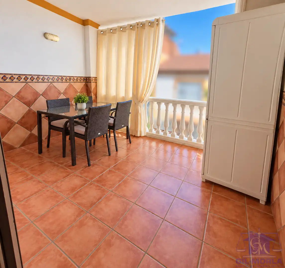 Terraza de Piso en venta en Benamocarra, Málaga