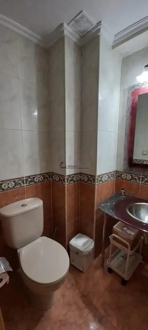 Bany de Pis en venda en Pontevedra Capital  amb Calefacció, Forn i Rentadora