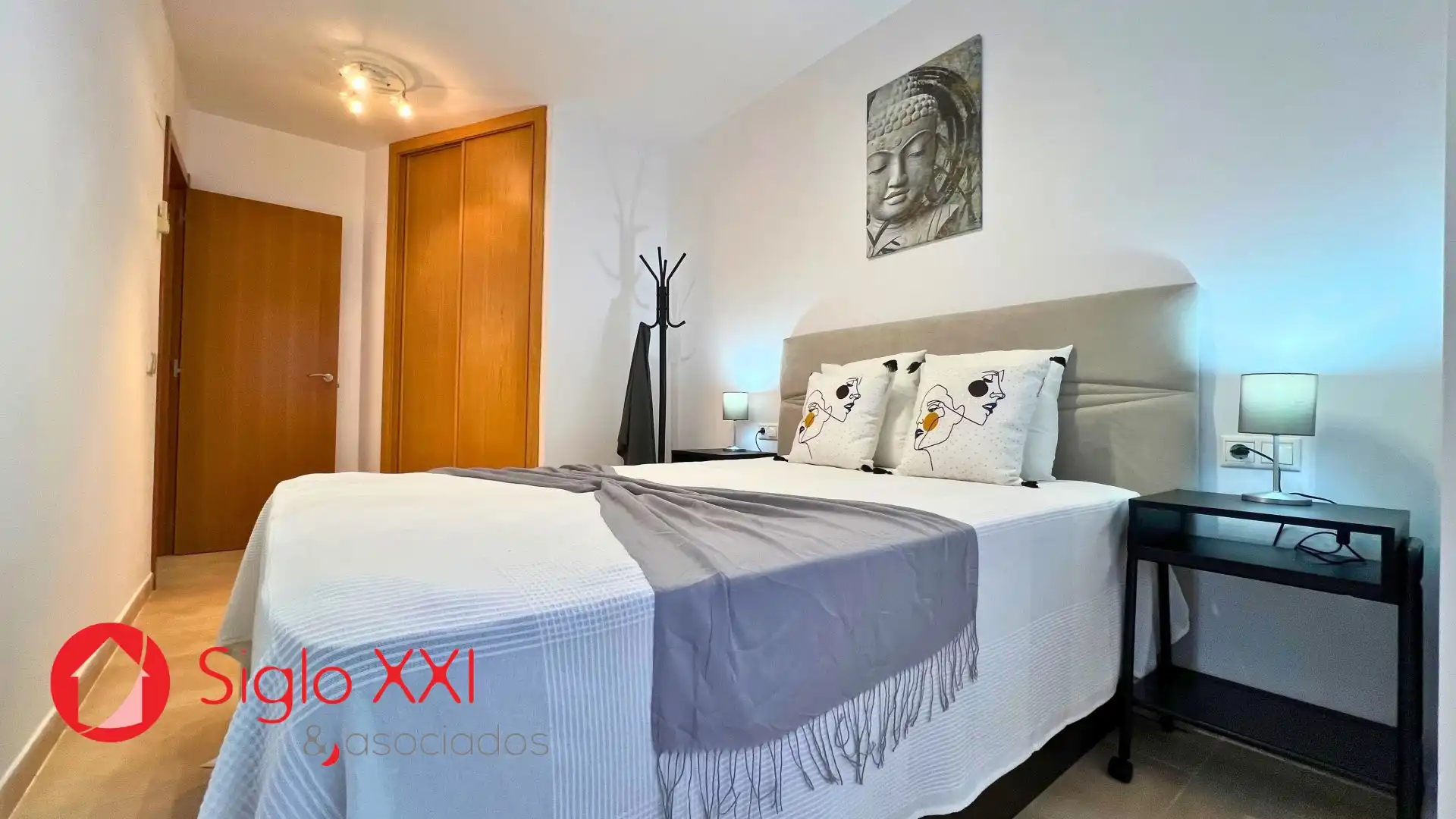 Habitación de Piso en venta en Oropesa del Mar / Orpesa con Terraza, Piscina y Balcón