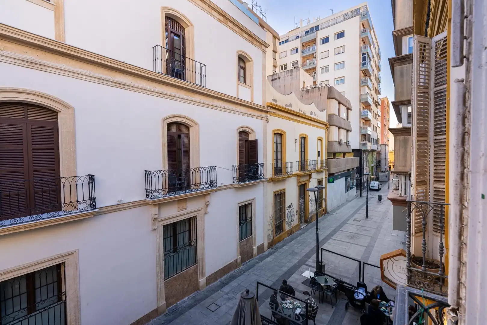 Vista exterior de Casa o chalet en venta en Almería con Terraza y Balcón