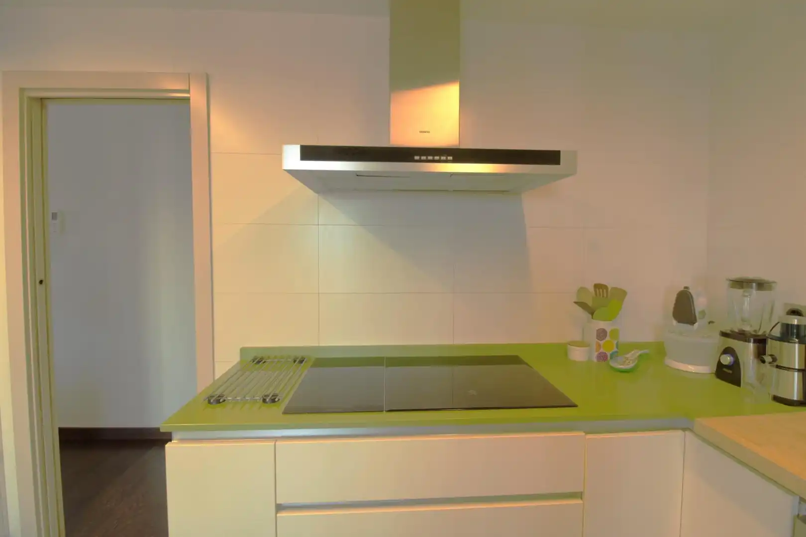 Cuina de Casa o xalet en venda en Alzira amb Aire condicionat, Jardí privat i Parquet