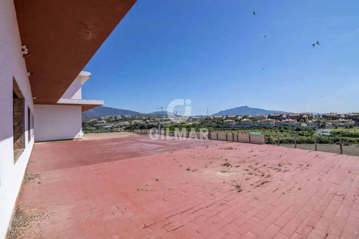 Edificio en venta en Estepona