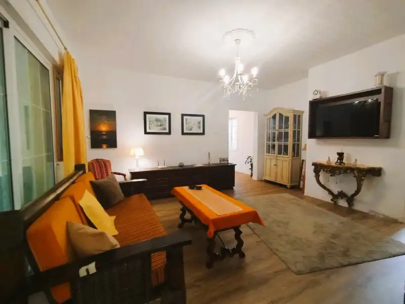 Casa o xalet de lloguer a Calle Buganvillas, 6, Centro