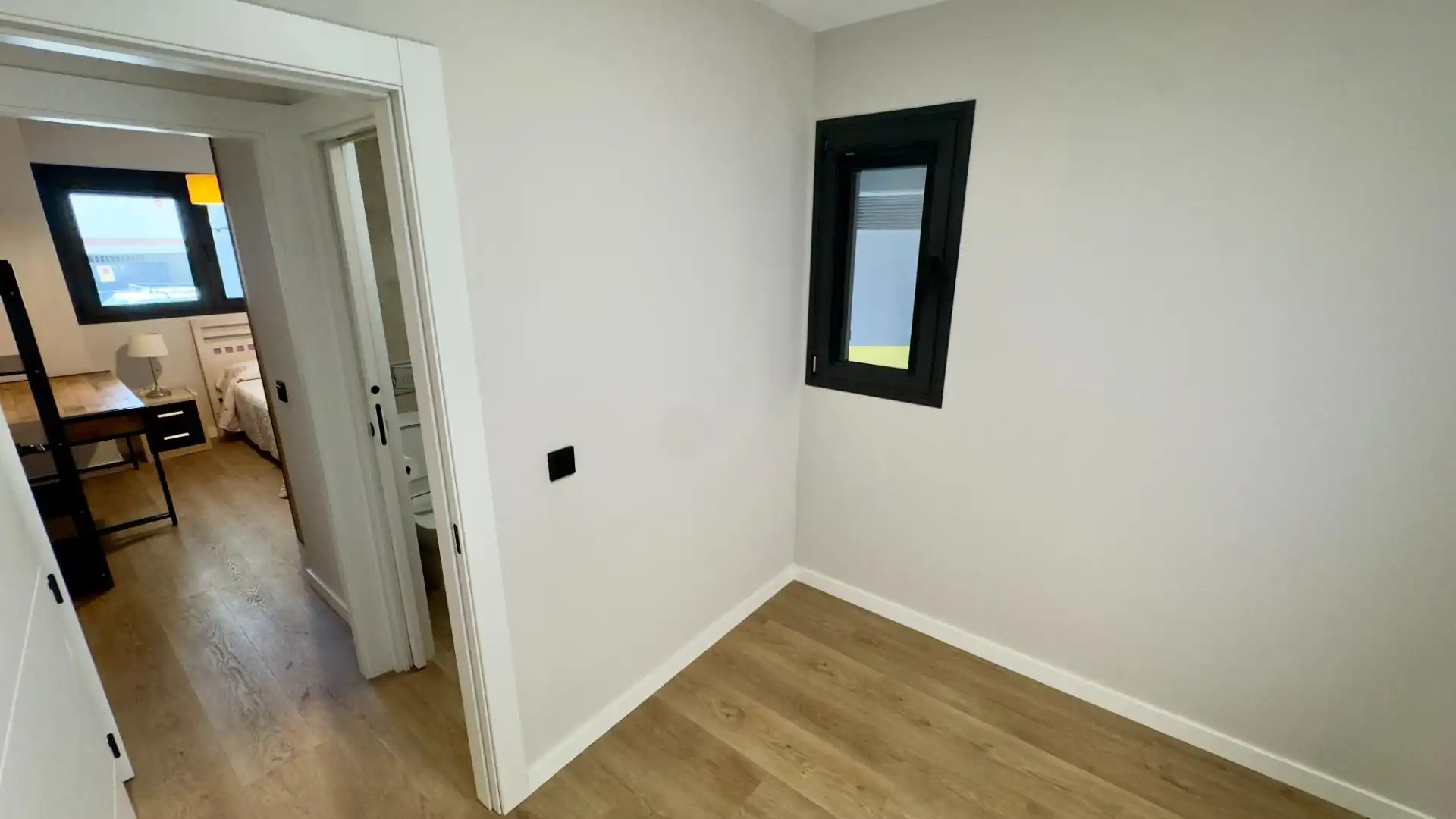 Flat for rent in Granada  with Air Conditioner, Heating and Terrace