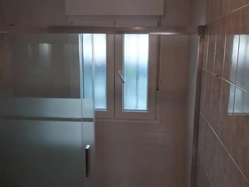 Bany de Casa o xalet en venda en Villamiel de Toledo amb Aire condicionat, Terrassa i Balcó