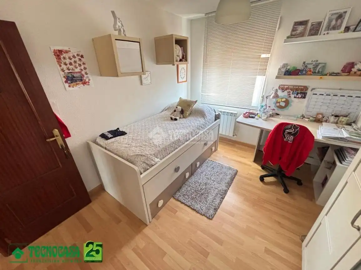 Habitación de Casa o chalet en venta en Ciudad Real con Calefacción