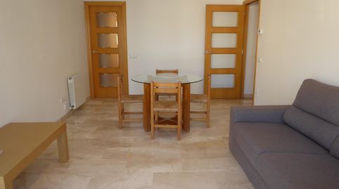 Foto 2 de Piso de alquiler en Poble Nou, Manresa