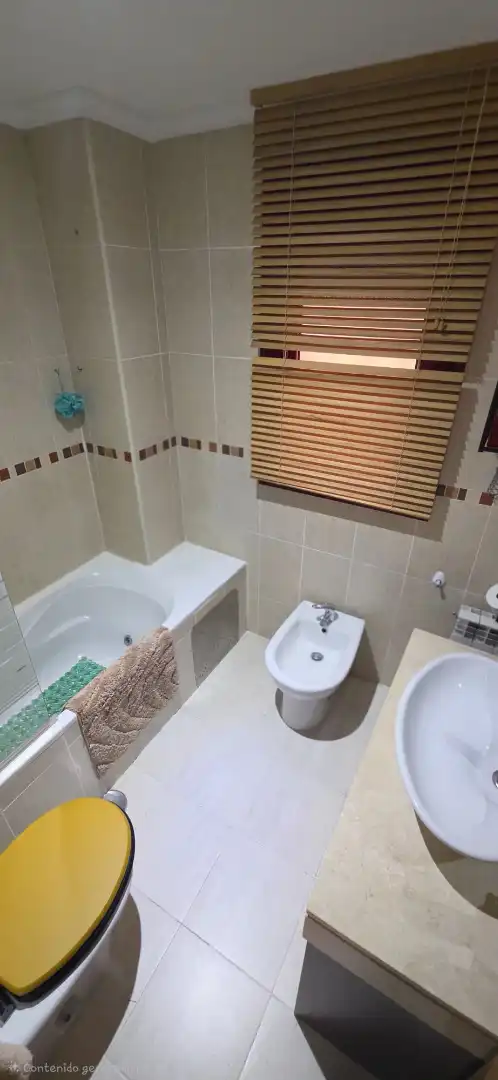 Bathroom of Flat for sale in Seseña  with Air Conditioner, Heating and Terrace
