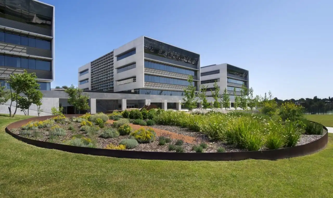 Vista exterior de Oficina de alquiler en Sant Cugat del Vallès con Aire acondicionado, Calefacción y Terraza