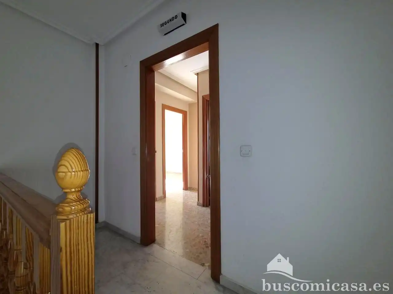Piso con terraza en venta en Avenida Pablo Picasso, imagen 6
