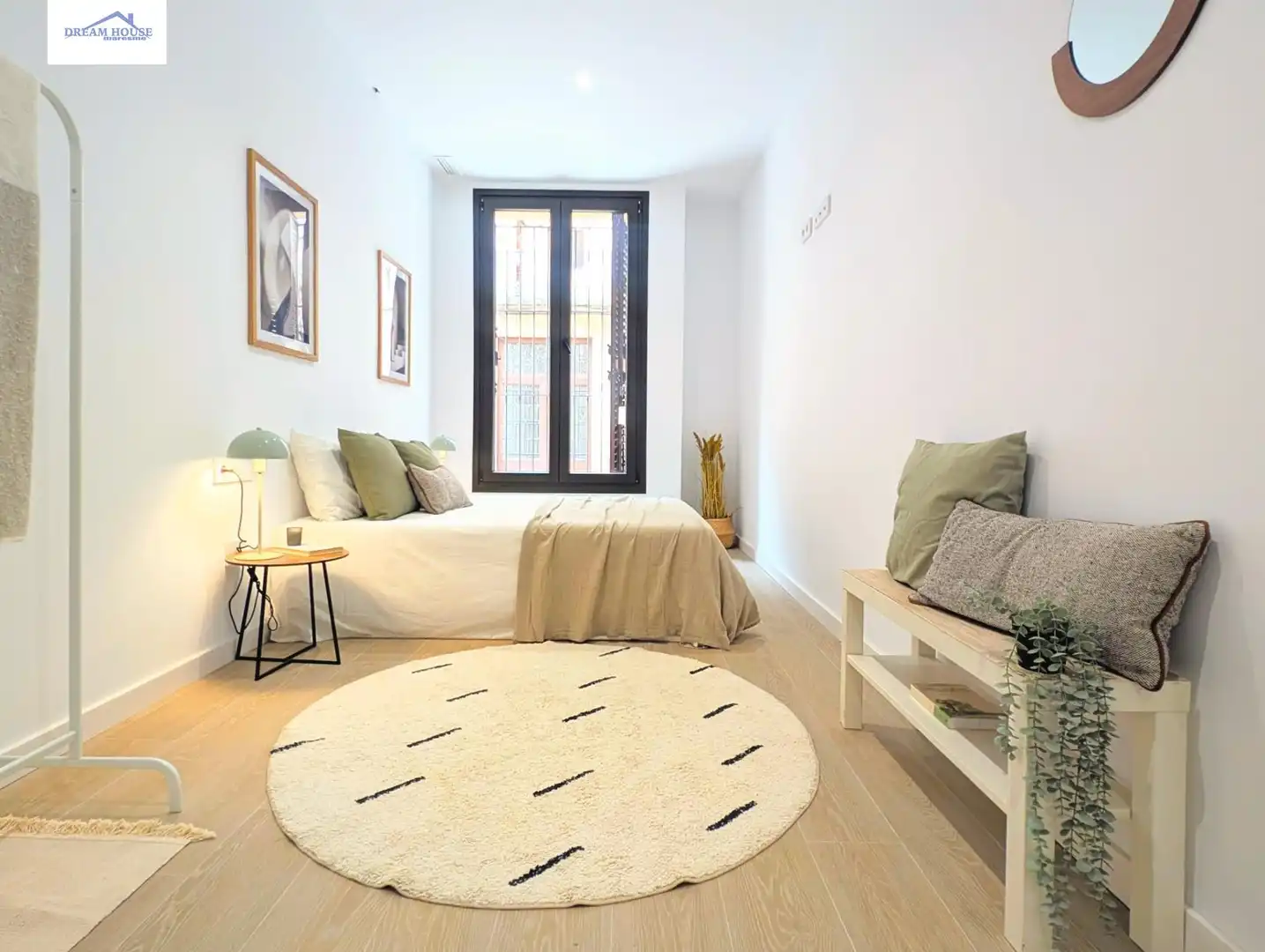 Habitación de Planta baja en venta en Mataró con Aire acondicionado, Calefacción y Terraza