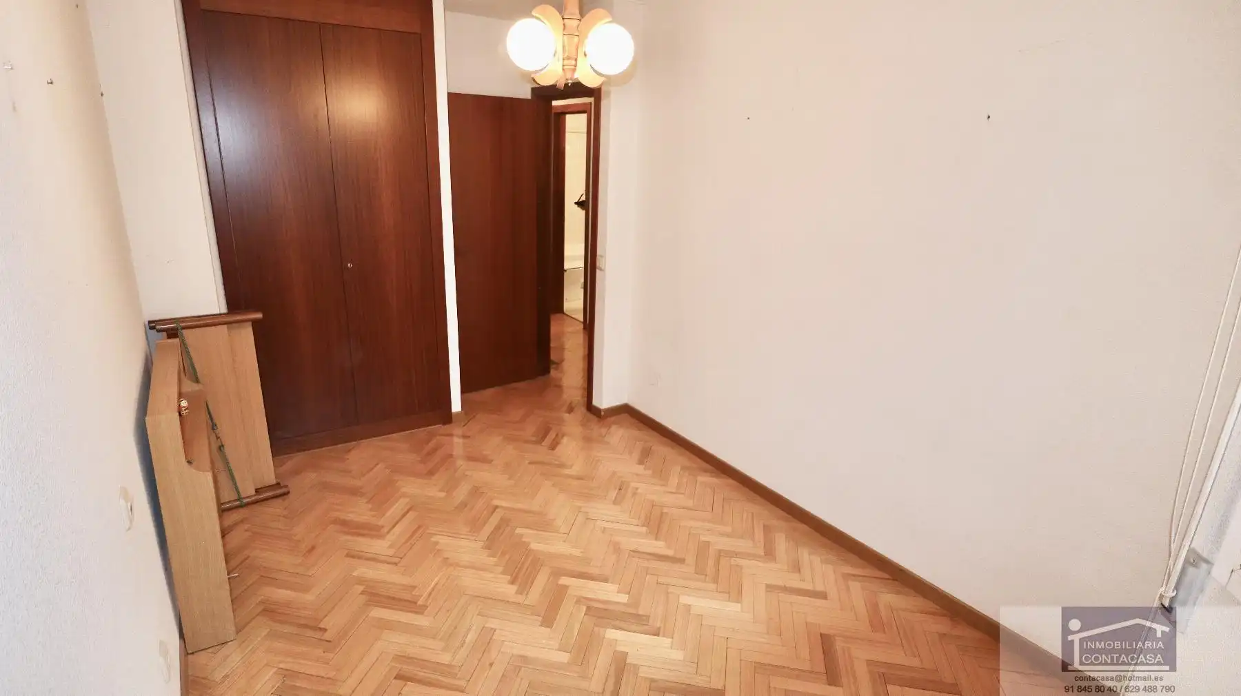 Habitación de Casa o chalet en venta en Colmenar Viejo con Calefacción, Parquet y Terraza