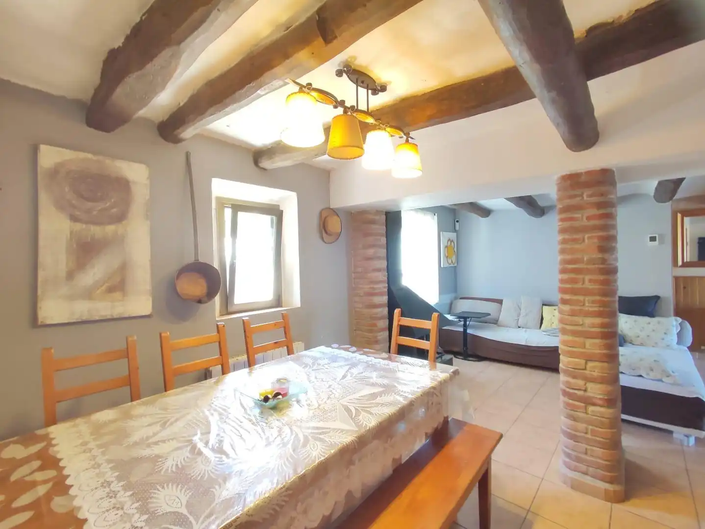 Comedor de Casa adosada en venta en Castellgalí con Aire acondicionado, Calefacción y Jardín privado