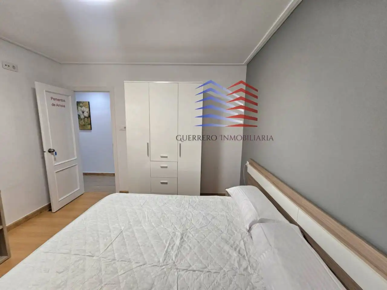 Schlafzimmer von Wohnungen zur Miete in Ourense Capital  mit Heizung, Parkett und Möbliert