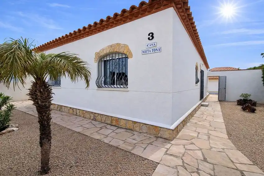 House with pool for sale in Miami Platja, imagen 7