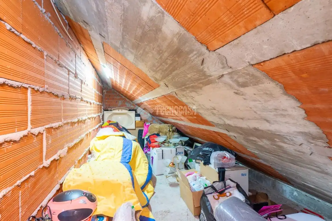 Casa adosada en venta en Colmenar Viejo con Calefacción, Terraza y Trastero