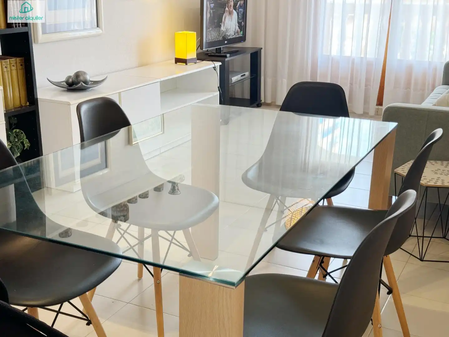 Apartamento con piscina en alquiler en Calle RUPERTO CHAPI 4, imagen 3