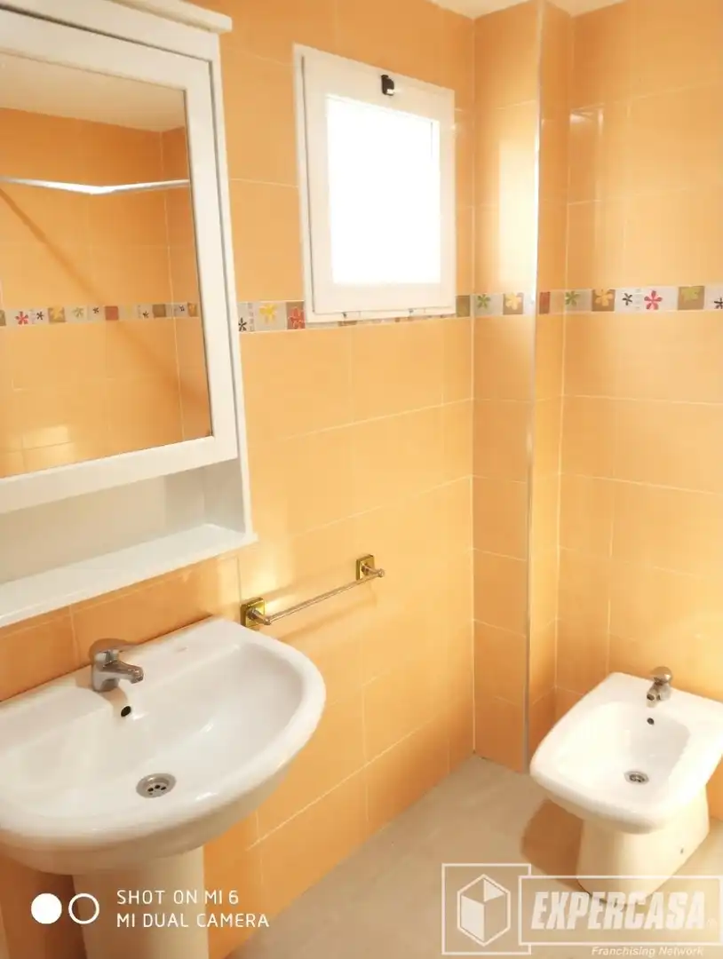Badezimmer von Gebäude zum Verkauf in Bétera