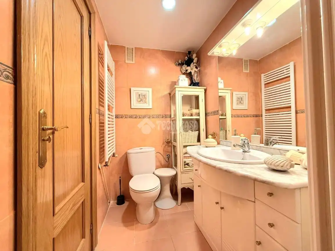 Flat for sale in Sónsoles