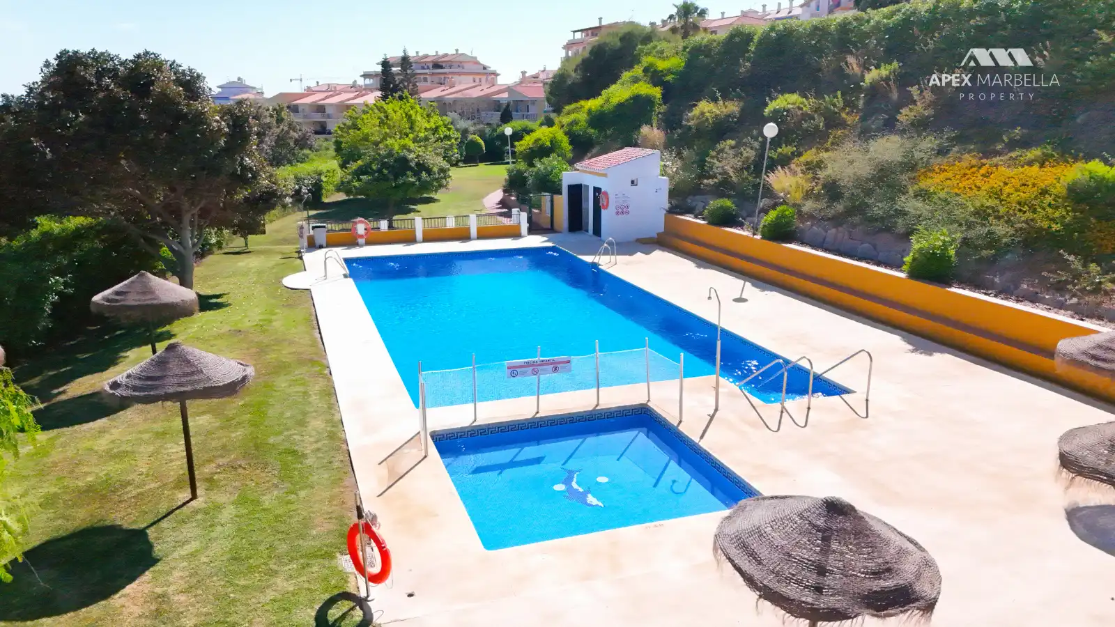 Schwimmbecken von Wohnungen zum Verkauf in Mijas mit Terrasse, Abstellraum und Gemeinschaftspool