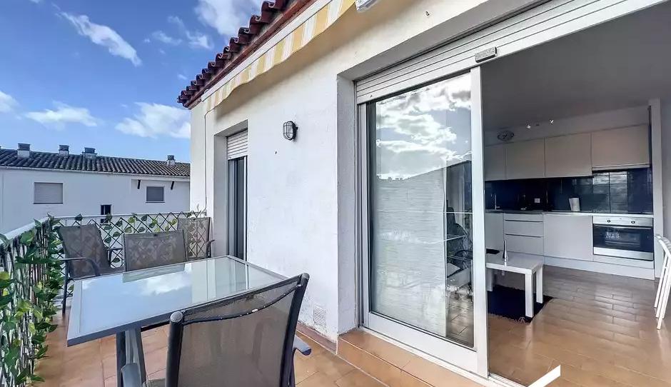 Photo 1 of Flat for sale in Avenida del Canal, 19, Moxó - Sant Mori, Girona