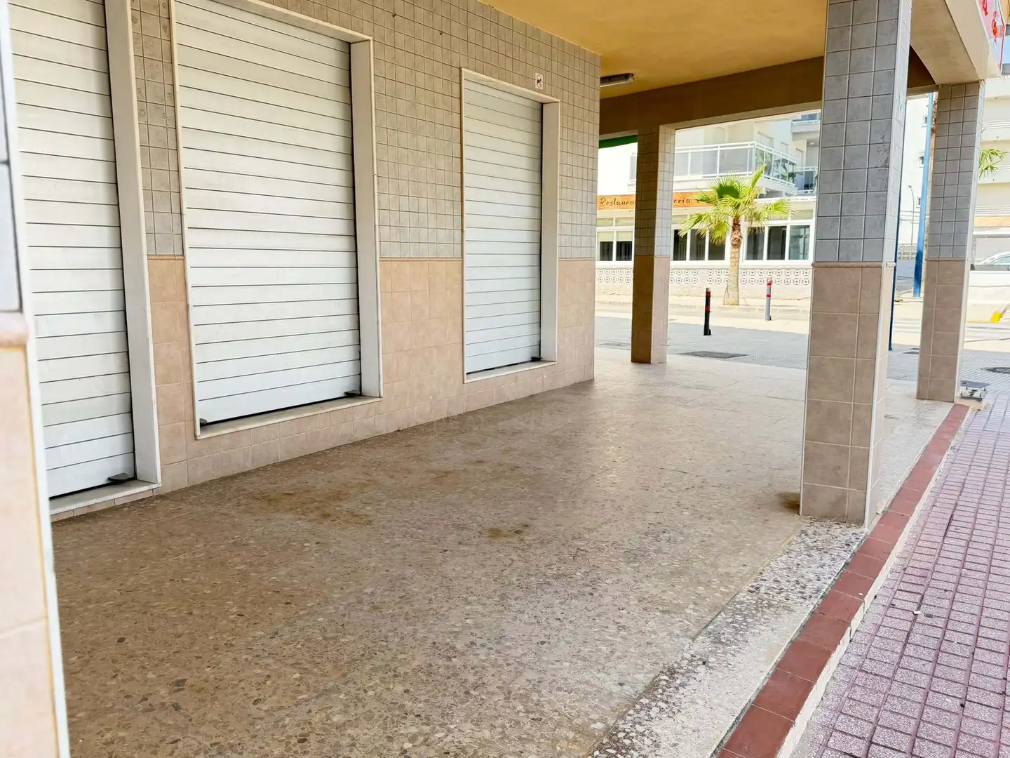 Aparcament de Local en venda en Miramar