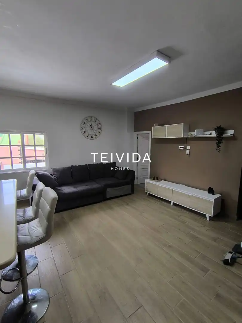 Living room of Flat for sale in San Cristóbal de la Laguna  with Private garden and Furnished